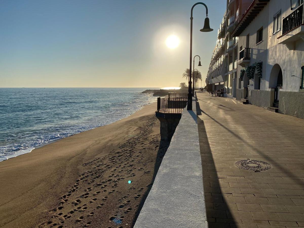 Llevant - Vistas Espectaculares Sant Pol De Mar Buitenkant foto